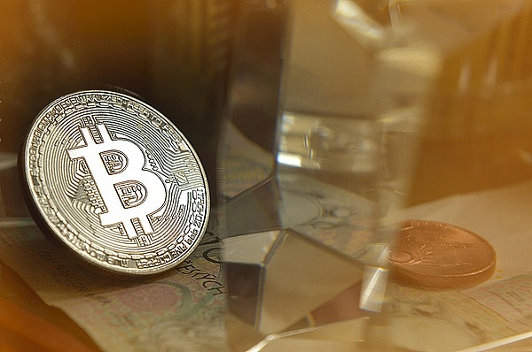 区块链行业周报：中美科技博弈加剧，ETF创新产品蓄势待发