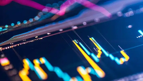 TRB创一年新高背后：狂欢中的危机信号