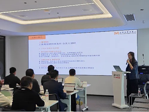 11月23日比特币早盘观察：市场在博弈中寻找方向